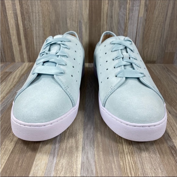 Women's Vionic size 8 KEKE Suede Lace-Up Mist Blue SO SOFT Sneaker - Picture 3 of 11